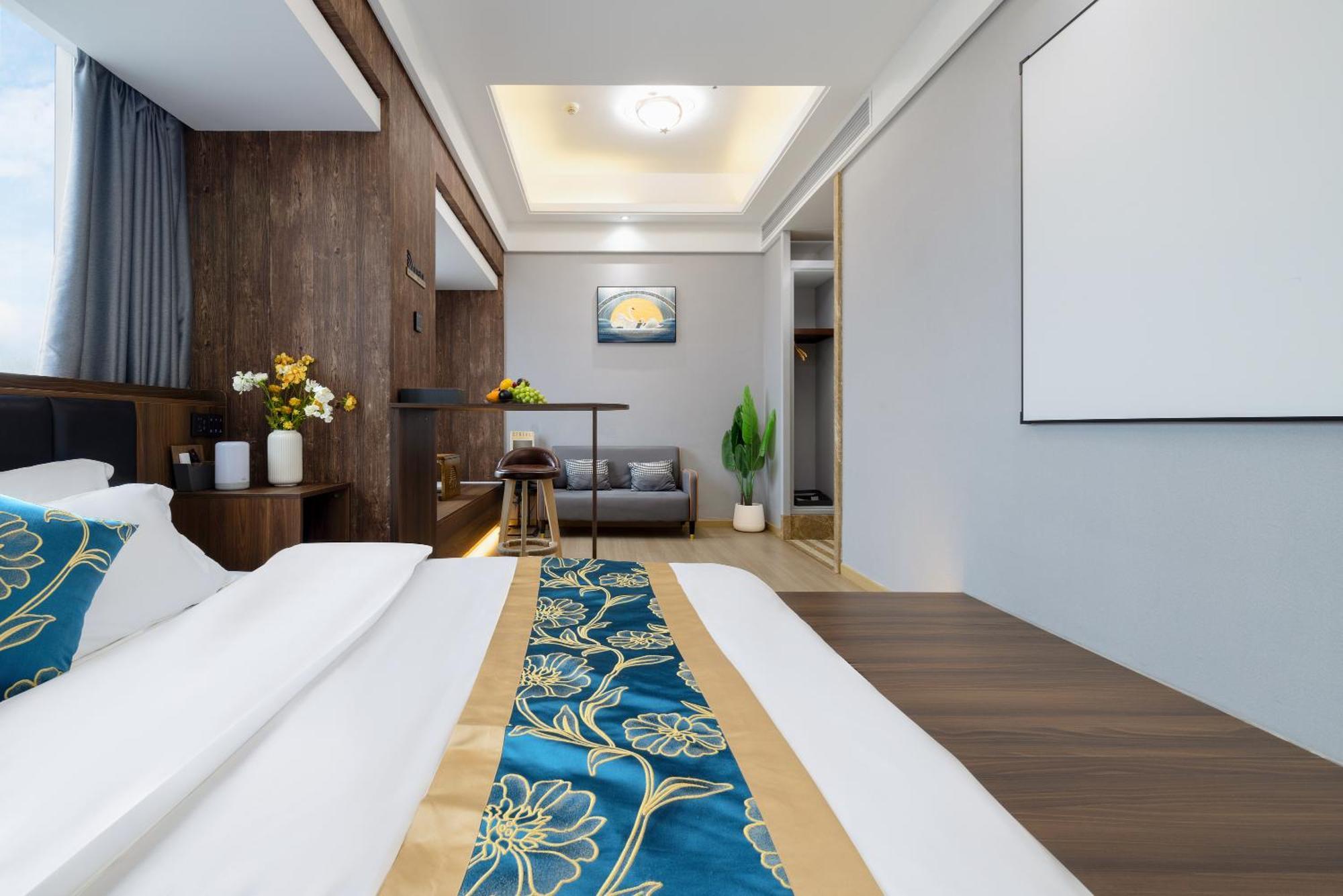 Xingyin Cloudy Hotel Guangzhou Changgang Subway Station - Free Shuttle Bus To Canton Fair Complex During Canton Fair Period ภายนอก รูปภาพ