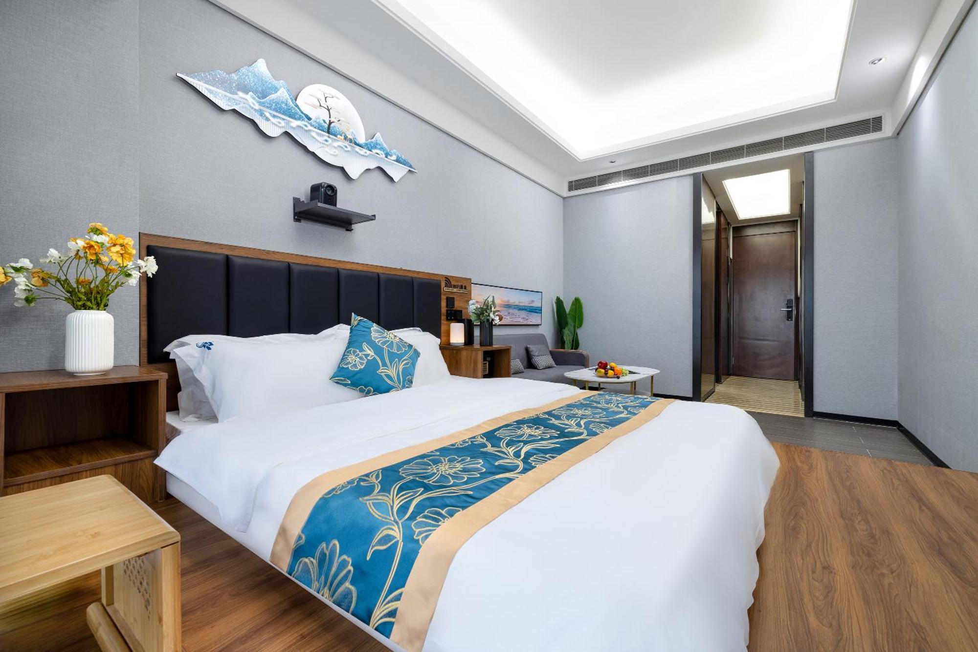 Xingyin Cloudy Hotel Guangzhou Changgang Subway Station - Free Shuttle Bus To Canton Fair Complex During Canton Fair Period ภายนอก รูปภาพ